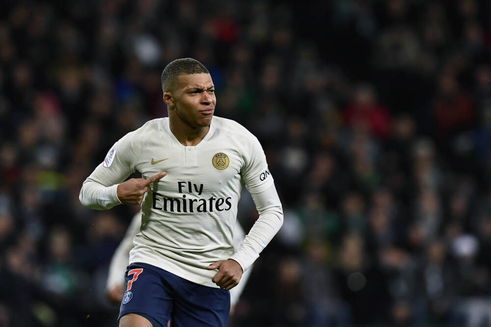 “全球第一大港”实现新跨越 背后是什么？